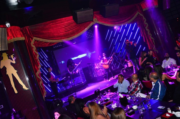 Diva Club On Saturday Night
